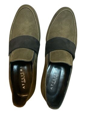 Ateliers  Women’s Suede Olive Green Loafers Size 36 / US 5.5–6